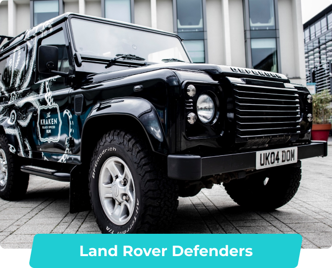 Land Rover Defenders